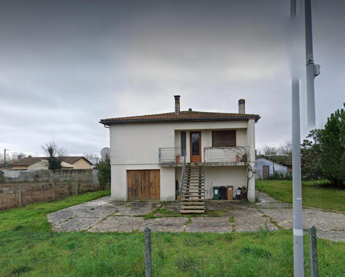 Maison Ok Riba Aeroport Merignac Bed & Breakfast Bagian luar foto