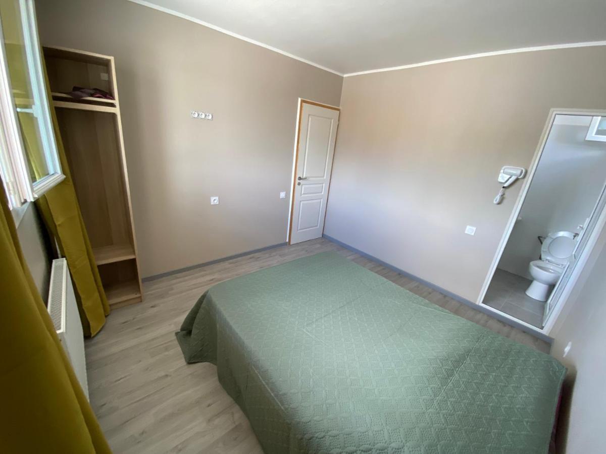 Maison Ok Riba Aeroport Merignac Bed & Breakfast Bagian luar foto